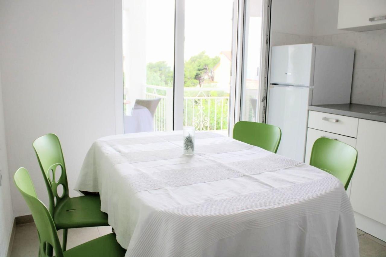 Apt White Idyll, 3 Bedrooms, 3 Bathrooms, Terrace Apt بروماجنا المظهر الخارجي الصورة