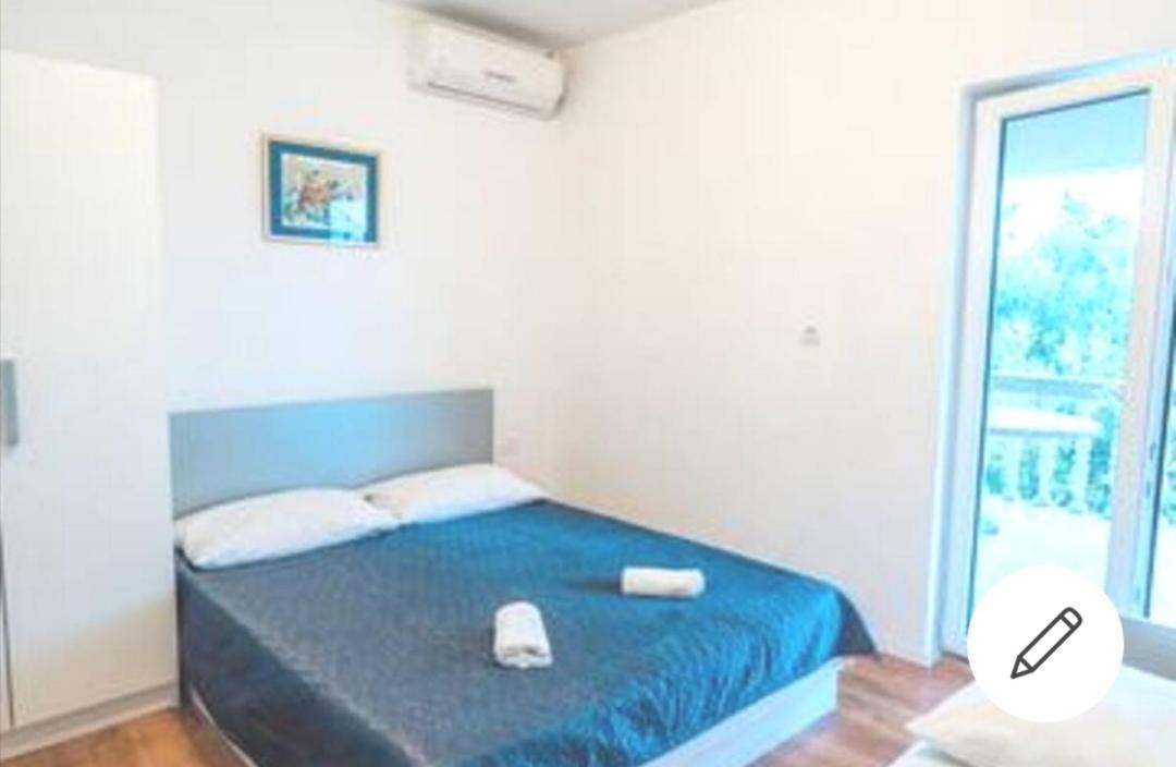 Apt White Idyll, 3 Bedrooms, 3 Bathrooms, Terrace Apt بروماجنا المظهر الخارجي الصورة